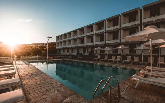Apollo Resort