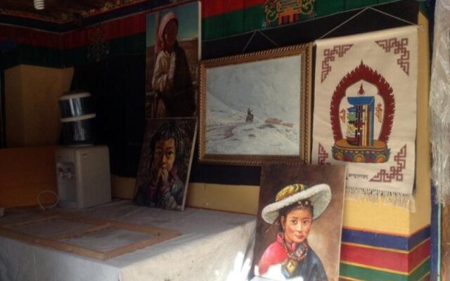 Lhasa Badacang Hotel
