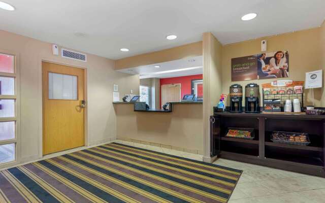 Extended Stay America Suites Washington DC Chantilly Airport