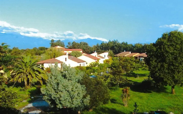 Apartment in Ghisonaccia Near Sandy Beach