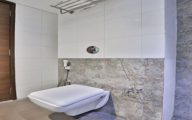 OYO Townhouse 740 Hotel Swastik