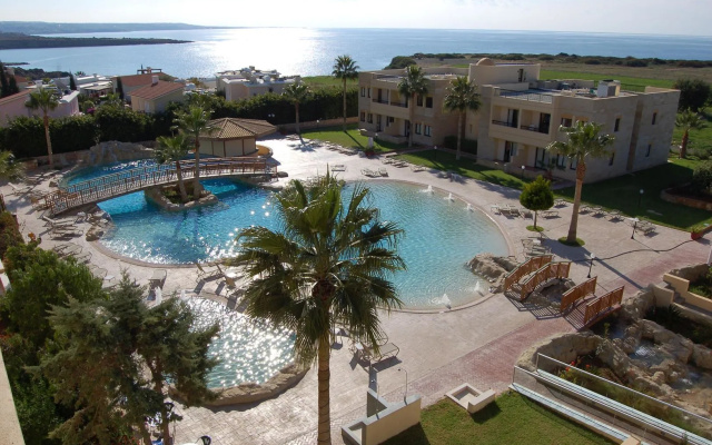 Panareti Coral Bay Hotel