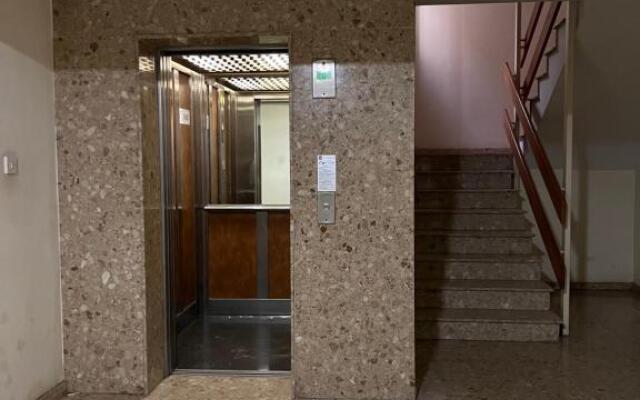 Albert's apartment Centre 601