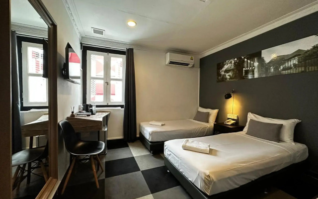 Check-Inn at Little India