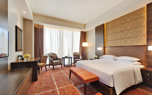 Hyatt Regency Manila, City of Dreams
