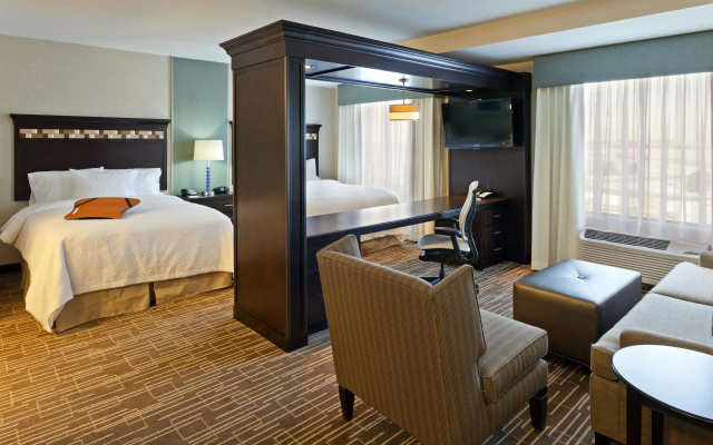 Hampton Inn & Suites- Denver/Airport-Gateway Park