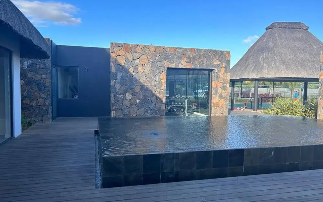 Beach Villa Soggy Dollar