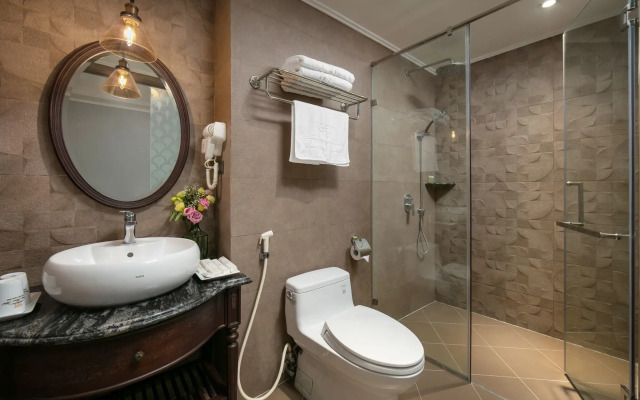 Canary Hanoi Hotel