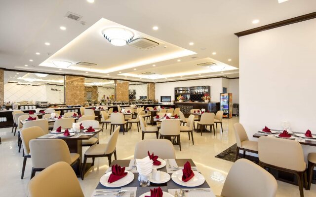 Golden Line Hotel