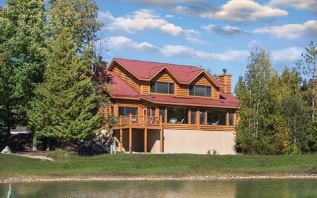 Club Wyndham Little Sweden - 3 Nights, Fish Creek, USA