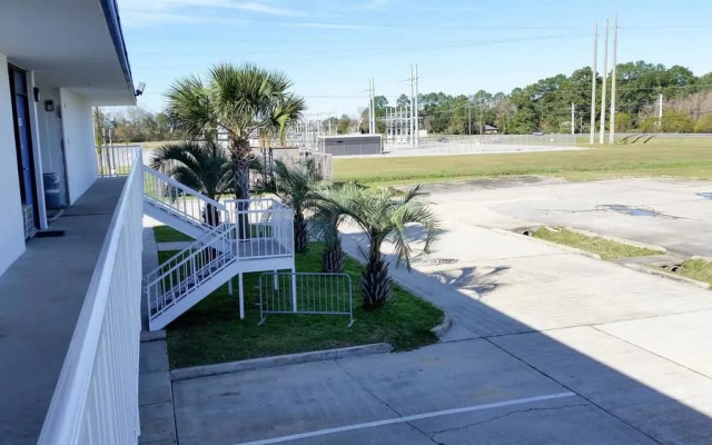 Motel 6-Opelousas, LA