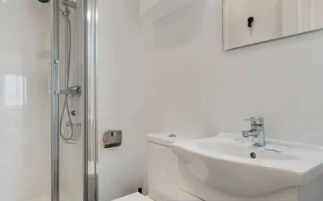 Amazing Pool and Garden Apartment by Costarentals - Ref 253