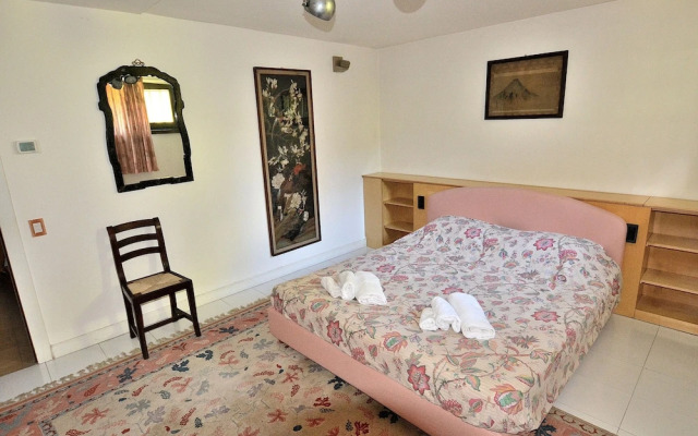 Villa Dismero With Pool