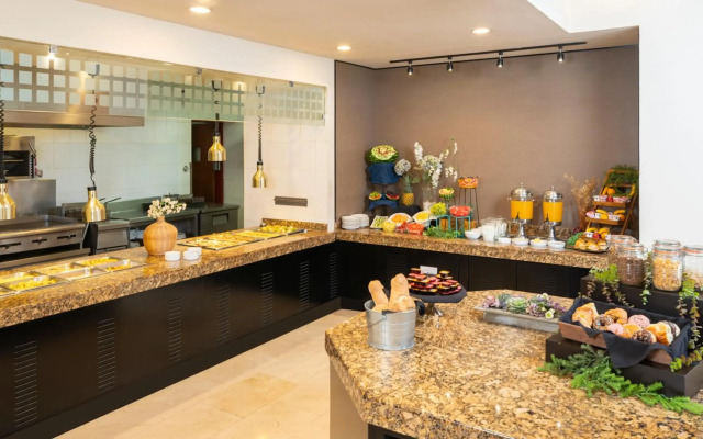 Courtyard by Marriott San Luis Potosi