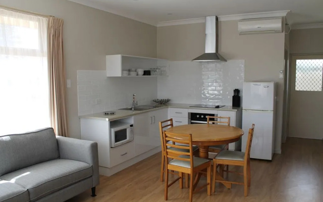 BEST WESTERN Melaleuca Motel