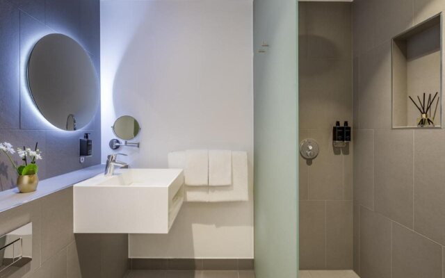 Hotel Indigo London - 1 Leicester Square by IHG