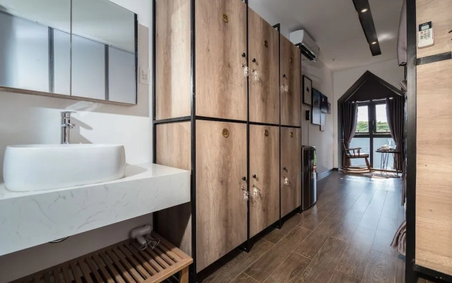 Wings House - Hostel
