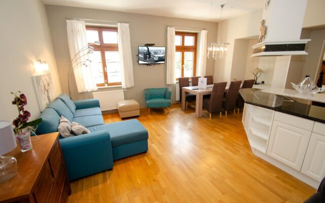 Post Residence Apartments