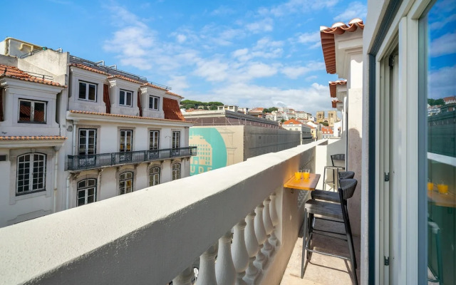 Prime Location Luxury Apartment