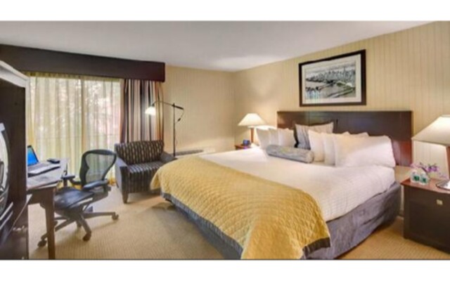 Wyndham Garden Hotel Newark Airport