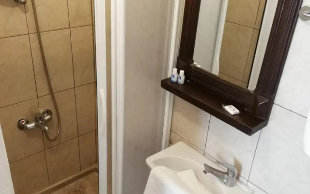 Urkmez Hotel