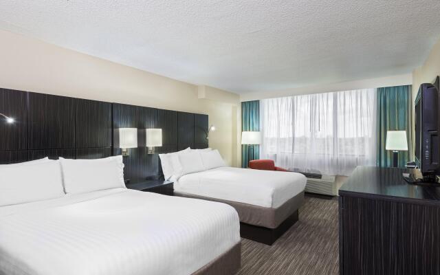 Holiday Inn Express Hotel & Suites Ft. Lauderdale-Plantation, an IHG Hotel