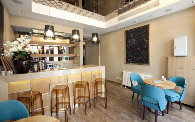 Collage Taksim Hotel - Special Class