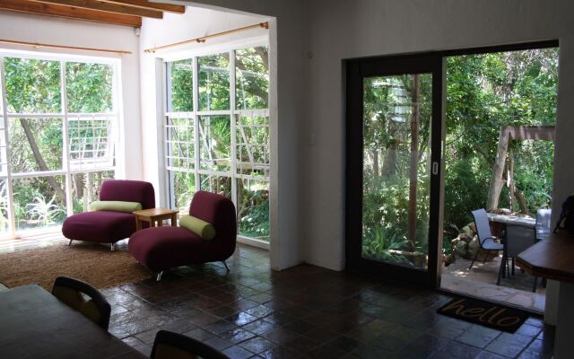 Zen Too Holiday House