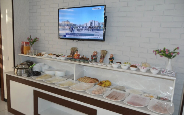 Mehmon Saroy Hotel