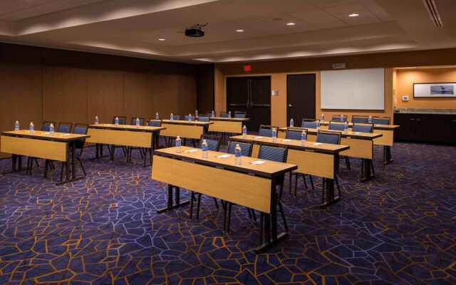 Courtyard Hot Springs