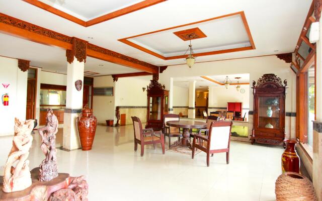 Wisma Joglo Hotel