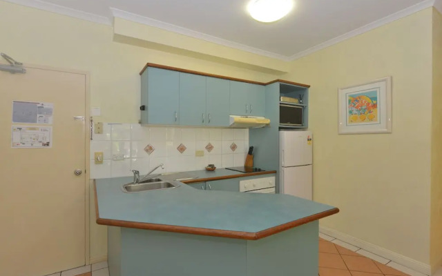 Seascape Holidays - Coral Apartments
