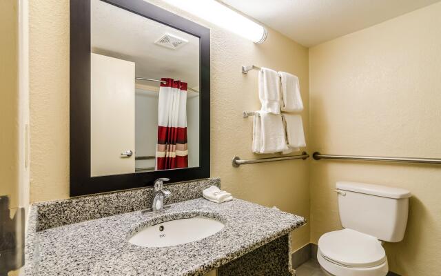 Red Roof Inn PLUS+ Wichita East