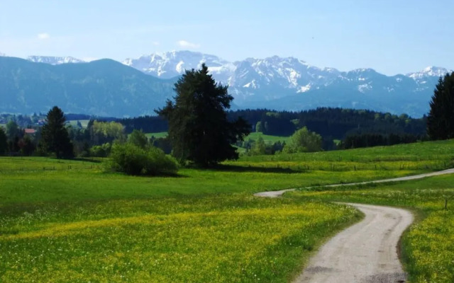 Sandra Comfortable Holiday Residence