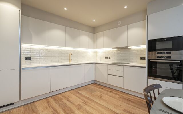 Chic Modern North London Flat