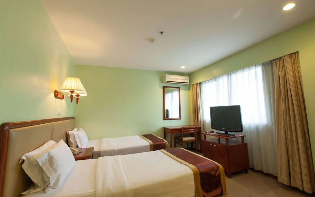OYO 597 Winner Hotel