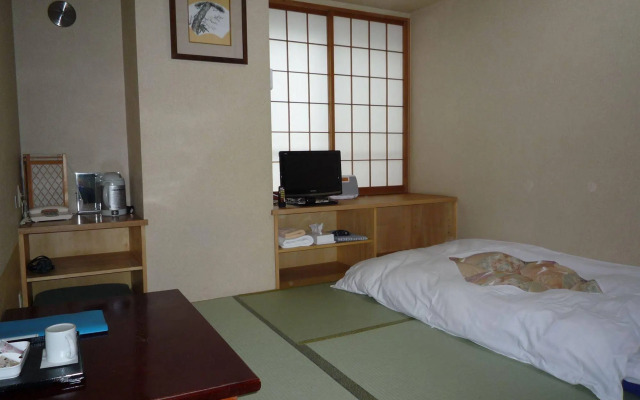 Annex Katsutaro Ryokan