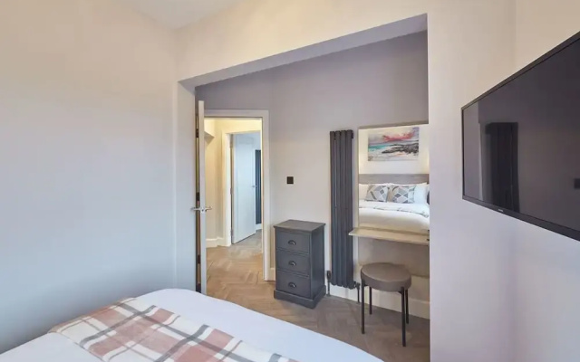 Host Stay Bellevue Apartment 1