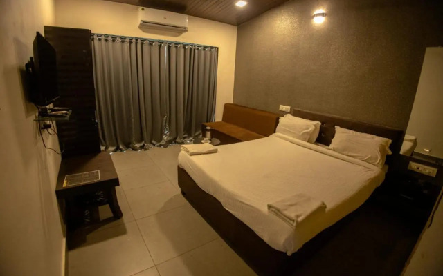 Canal Touch Resort