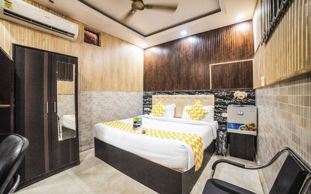 FabHotel Landmark Awadh