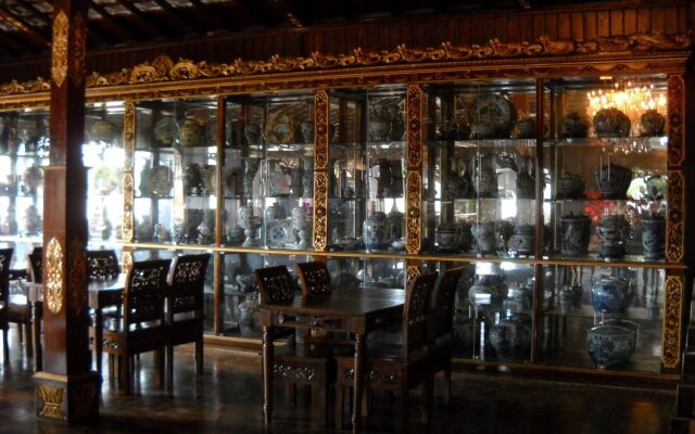 Hotel Puri Mimi