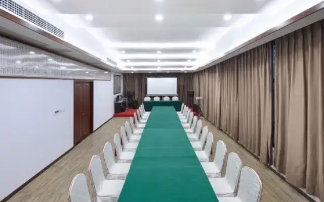 Shiyan Sanying Hotel