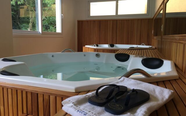 Eleganz Hostel & Suites
