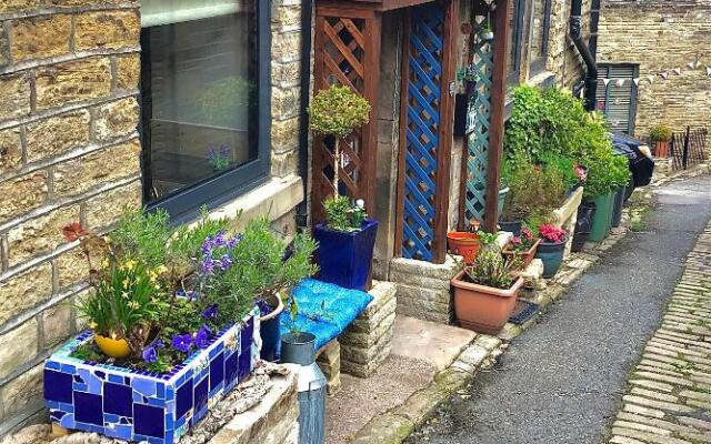 Room in Holiday house - Village Life Holmfirth