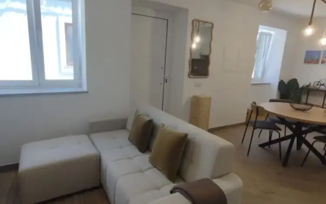 2 Floors Home Near Carvoeiro Slidesplash