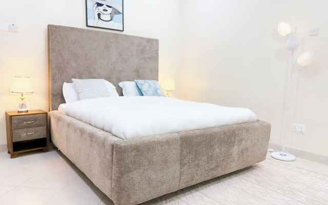 Charm Luxe Homes