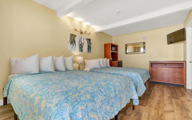 Abellona Inn & Suites