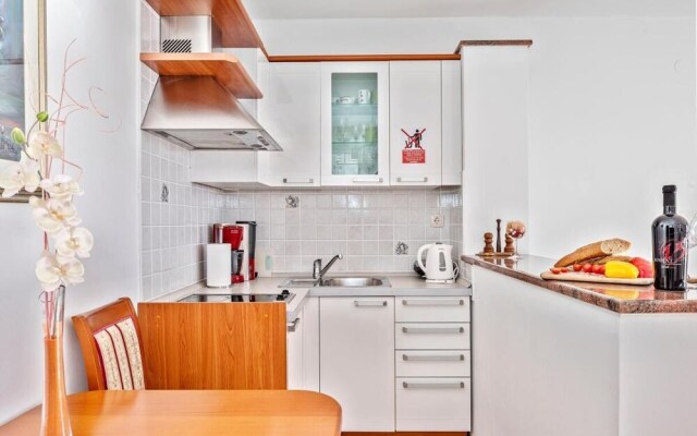 Barun Apartments - Studio for 2