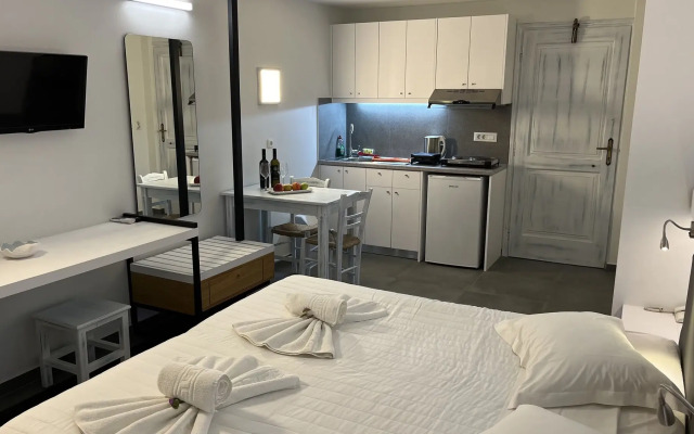 Niriides Hotel