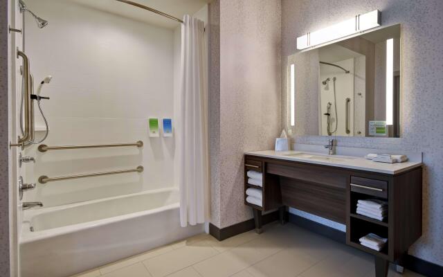 Home2 Suites by Hilton Wichita Northeast
